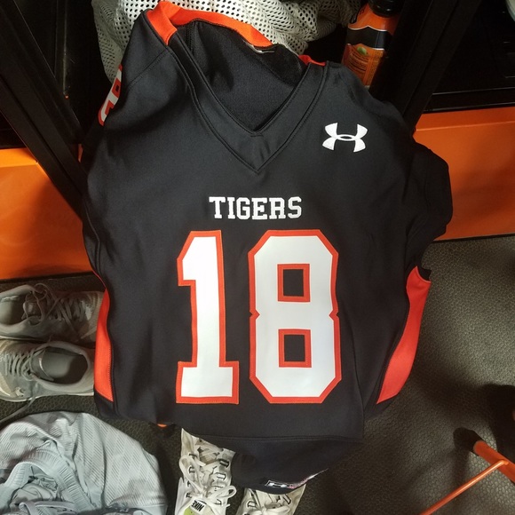 Meet your Posher, Tj - Picture 1 of 1